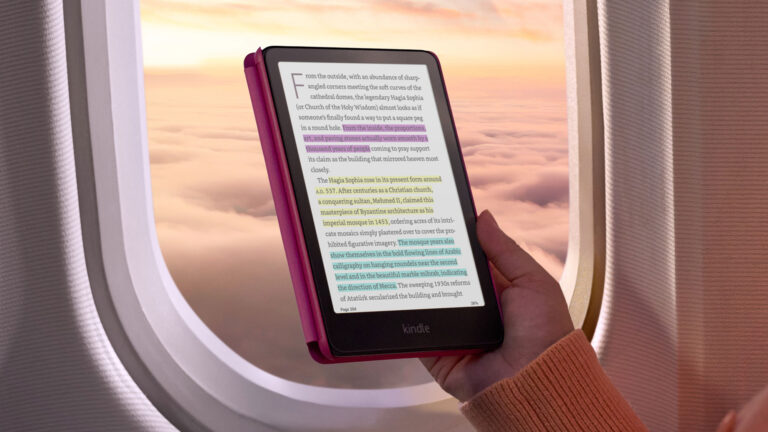 Amazon’s first color Kindle e-reader, the Kindle Colorsoft, will run you $280